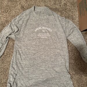 Abercrombie & Fitch Classic Logo Long Sleeve Heathered Tee